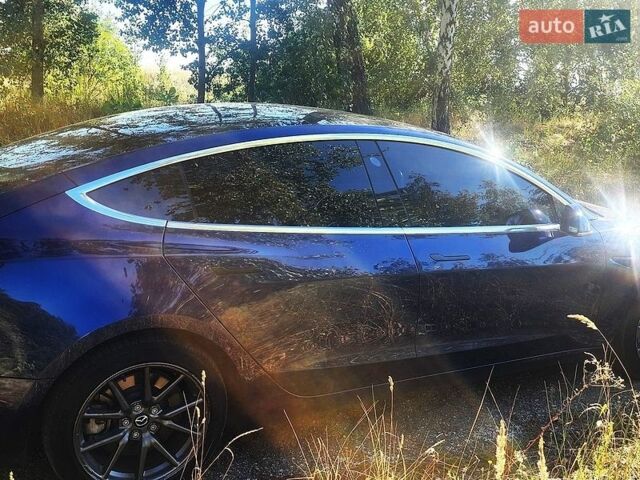 Синій Тесла Модель 3, об'ємом двигуна 0 л та пробігом 235 тис. км за 15500 $, фото 4 на Automoto.ua