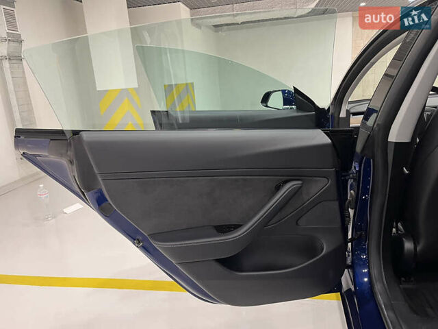 Тесла Модель 3 2018 у Києві на Automoto.ua Синій Тесла Модель 3, об'ємом двигуна 0 л та пробігом 48 тис. км за 31000 $, фото 30 на Automoto.ua