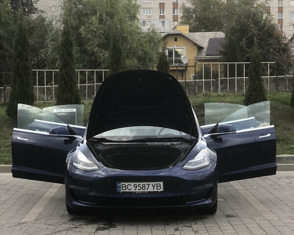 Синій Тесла Модель 3, об'ємом двигуна 0 л та пробігом 153 тис. км за 17300 $, фото 13 на Automoto.ua