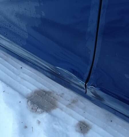 Синий Тесла Модель 3, объемом двигателя 0 л и пробегом 256 тыс. км за 11500 $, фото 20 на Automoto.ua