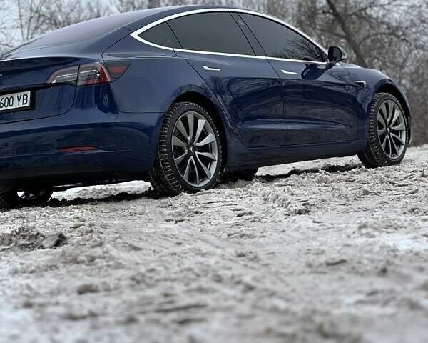 Синій Тесла Модель 3, об'ємом двигуна 0 л та пробігом 107 тис. км за 17500 $, фото 3 на Automoto.ua