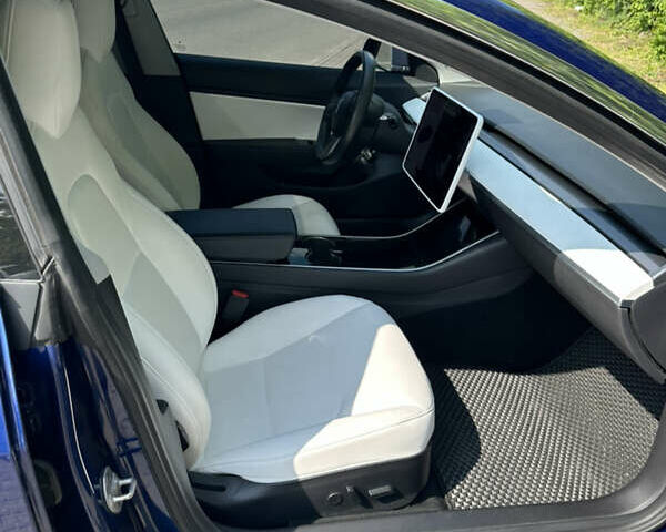 Синий Тесла Модель 3, объемом двигателя 0 л и пробегом 89 тыс. км за 15000 $, фото 7 на Automoto.ua