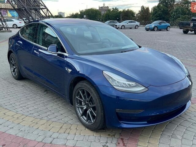Синий Тесла Модель 3, объемом двигателя 0 л и пробегом 120 тыс. км за 19700 $, фото 6 на Automoto.ua