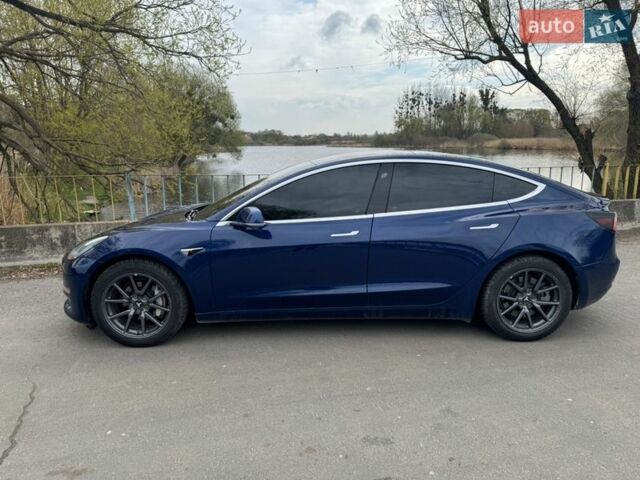 Синий Тесла Модель 3, объемом двигателя 0 л и пробегом 236 тыс. км за 15400 $, фото 2 на Automoto.ua