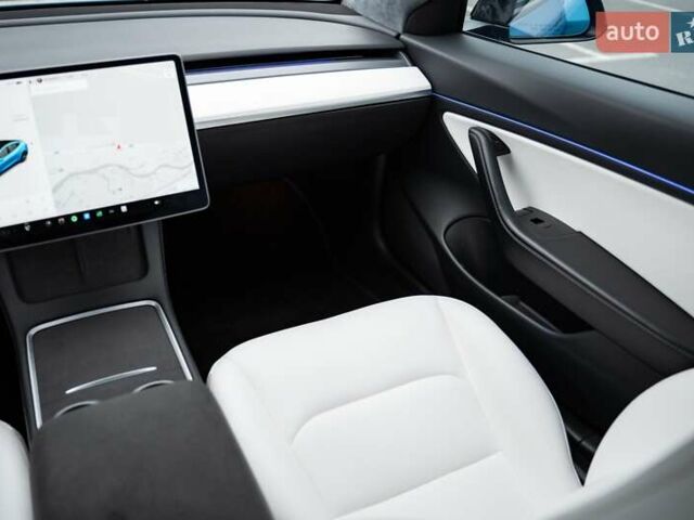 Синий Тесла Модель 3, объемом двигателя 0 л и пробегом 97 тыс. км за 40000 $, фото 76 на Automoto.ua