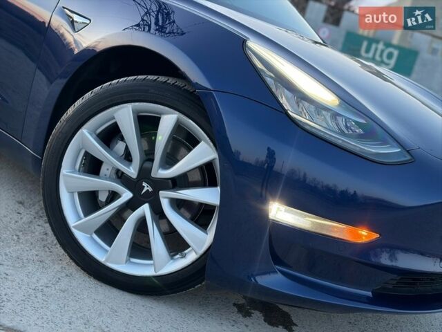 Синий Тесла Модель 3, объемом двигателя 0 л и пробегом 101 тыс. км за 18300 $, фото 8 на Automoto.ua