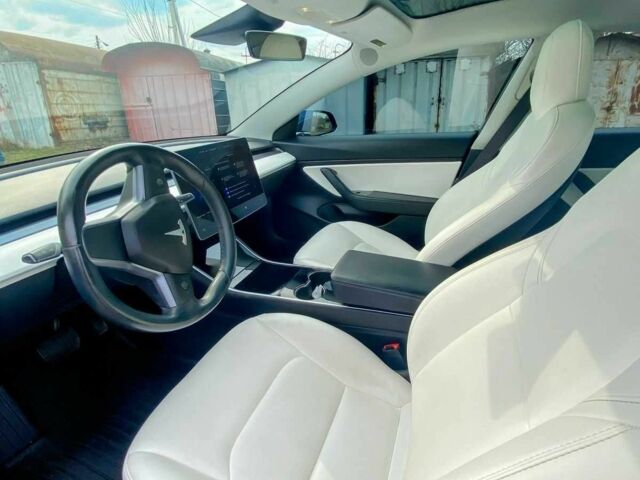 Синий Тесла Модель 3, объемом двигателя 0 л и пробегом 77 тыс. км за 441 $, фото 7 на Automoto.ua