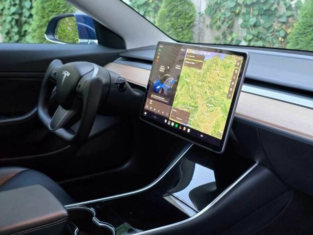 Синій Тесла Модель 3, об'ємом двигуна 0 л та пробігом 87 тис. км за 17592 $, фото 14 на Automoto.ua