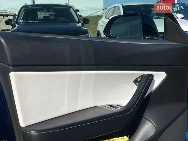 Синій Тесла Модель 3, об'ємом двигуна 0 л та пробігом 198 тис. км за 16690 $, фото 24 на Automoto.ua