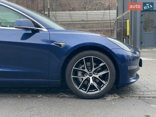 Синий Тесла Модель 3, объемом двигателя 0 л и пробегом 100 тыс. км за 16490 $, фото 3 на Automoto.ua