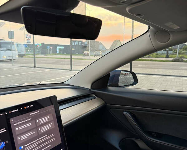 Синій Тесла Модель 3, об'ємом двигуна 0 л та пробігом 125 тис. км за 17500 $, фото 9 на Automoto.ua