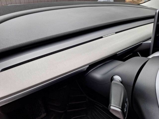 Синий Тесла Модель 3, объемом двигателя 0 л и пробегом 237 тыс. км за 16000 $, фото 14 на Automoto.ua