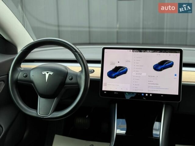 Синий Тесла Модель 3, объемом двигателя 0 л и пробегом 103 тыс. км за 15900 $, фото 50 на Automoto.ua