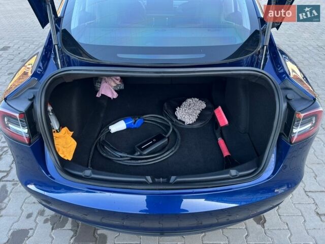 Синій Тесла Модель 3, об'ємом двигуна 0 л та пробігом 121 тис. км за 17200 $, фото 6 на Automoto.ua