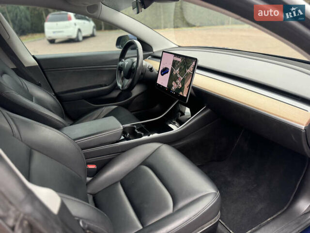 Синий Тесла Модель 3, объемом двигателя 0 л и пробегом 108 тыс. км за 16600 $, фото 20 на Automoto.ua