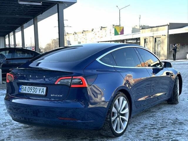 Синій Тесла Модель 3, об'ємом двигуна 0 л та пробігом 157 тис. км за 19500 $, фото 5 на Automoto.ua