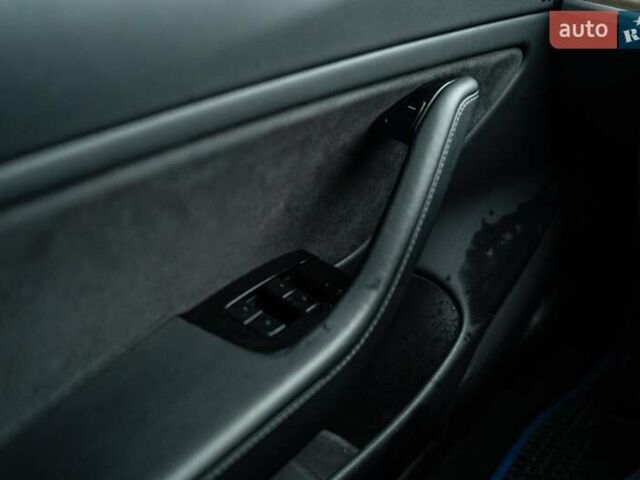 Синий Тесла Модель 3, объемом двигателя 0 л и пробегом 79 тыс. км за 18900 $, фото 15 на Automoto.ua