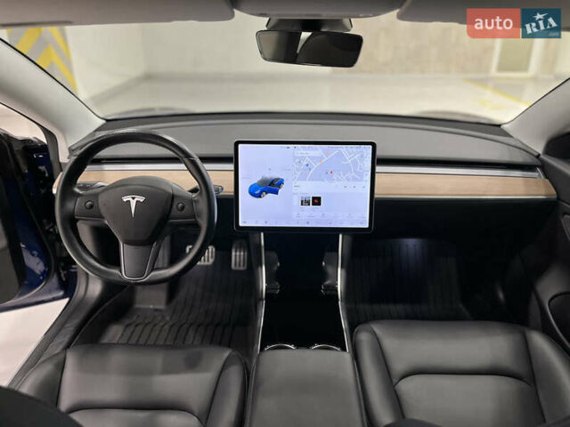 Тесла Модель 3 2018 у Києві на Automoto.ua Синій Тесла Модель 3, об'ємом двигуна 0 л та пробігом 48 тис. км за 31000 $, фото 35 на Automoto.ua