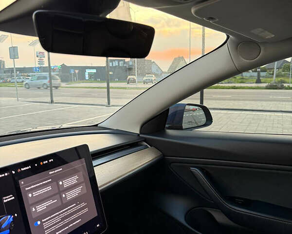 Синій Тесла Модель 3, об'ємом двигуна 0 л та пробігом 125 тис. км за 17500 $, фото 15 на Automoto.ua