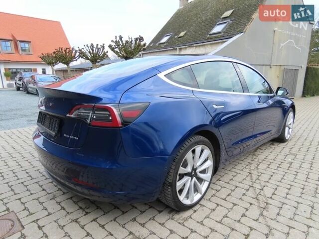 Синій Тесла Модель 3, об'ємом двигуна 0 л та пробігом 125 тис. км за 15500 $, фото 2 на Automoto.ua