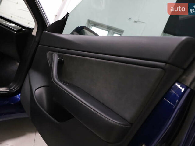 Синій Тесла Модель 3, об'ємом двигуна 0 л та пробігом 144 тис. км за 14400 $, фото 91 на Automoto.ua