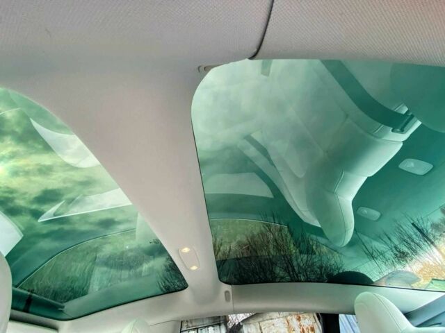 Синий Тесла Модель 3, объемом двигателя 0 л и пробегом 77 тыс. км за 441 $, фото 10 на Automoto.ua