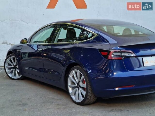 Синий Тесла Модель 3, объемом двигателя 0 л и пробегом 98 тыс. км за 18990 $, фото 29 на Automoto.ua