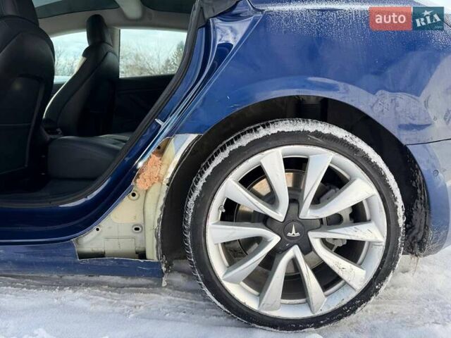 Синий Тесла Модель 3, объемом двигателя 0 л и пробегом 119 тыс. км за 12200 $, фото 8 на Automoto.ua