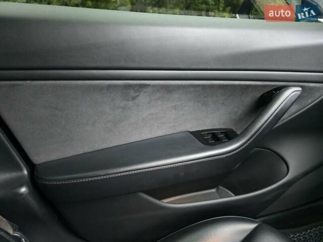Синій Тесла Модель 3, об'ємом двигуна 0 л та пробігом 248 тис. км за 15900 $, фото 21 на Automoto.ua