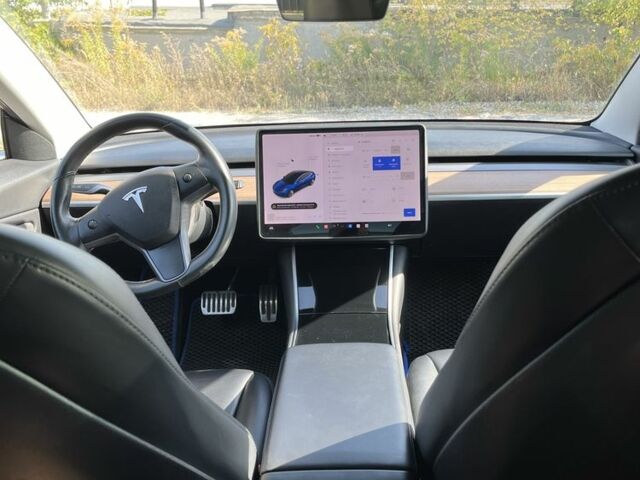 Тесла Модель 3 2018 в Днепре (Днепропетровске) на Automoto.ua Синий Тесла Модель 3, объемом двигателя 0 л и пробегом 178 тыс. км за 18000 $, фото 5 на Automoto.ua