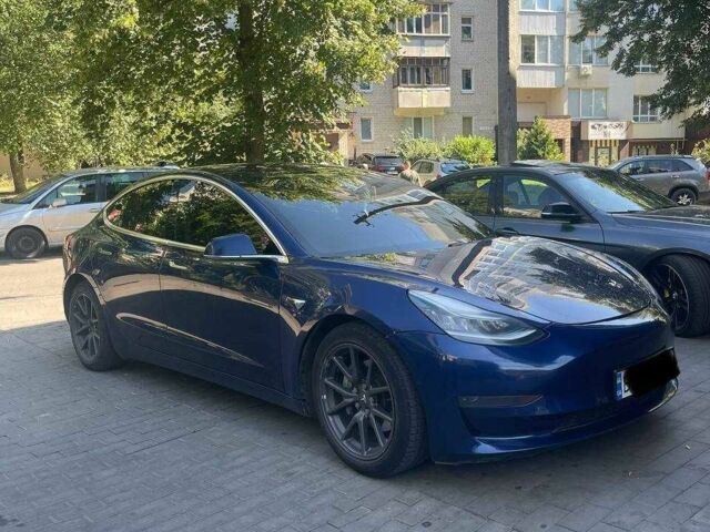 Синій Тесла Модель 3, об'ємом двигуна 0 л та пробігом 130 тис. км за 12635 $, фото 1 на Automoto.ua