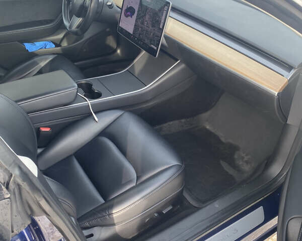 Синій Тесла Модель 3, об'ємом двигуна 0 л та пробігом 63 тис. км за 18300 $, фото 11 на Automoto.ua