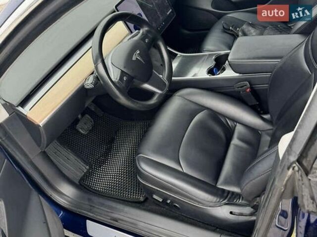 Синій Тесла Модель 3, об'ємом двигуна 0 л та пробігом 95 тис. км за 12200 $, фото 5 на Automoto.ua