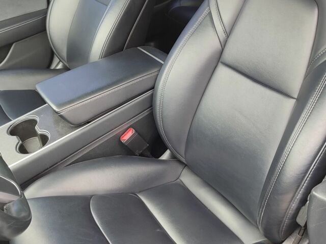 Синій Тесла Модель 3, об'ємом двигуна 0 л та пробігом 162 тис. км за 16700 $, фото 6 на Automoto.ua