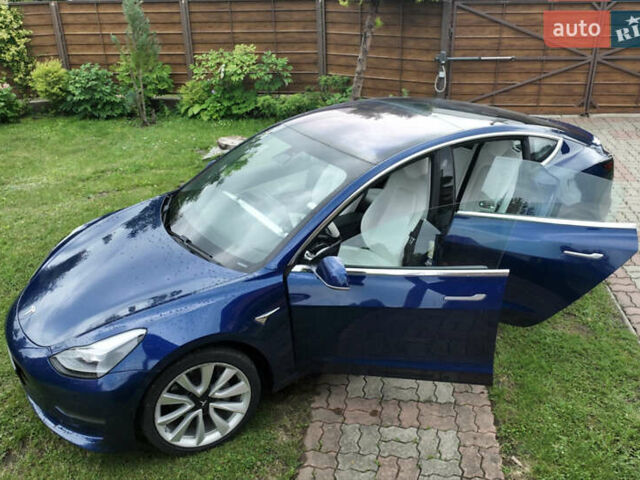 Синій Тесла Модель 3, об'ємом двигуна 0 л та пробігом 163 тис. км за 15700 $, фото 3 на Automoto.ua