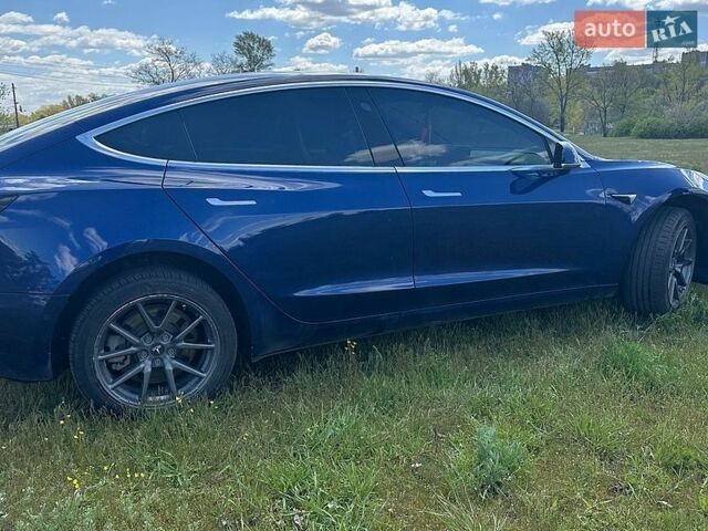 Синий Тесла Модель 3, объемом двигателя 0 л и пробегом 160 тыс. км за 17500 $, фото 12 на Automoto.ua