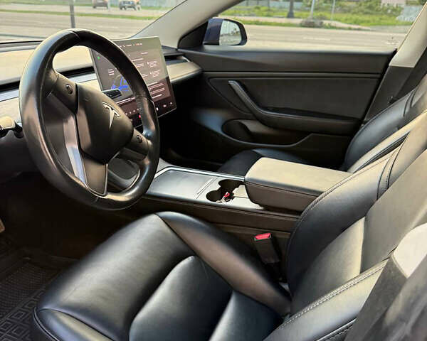 Синій Тесла Модель 3, об'ємом двигуна 0 л та пробігом 125 тис. км за 17500 $, фото 5 на Automoto.ua