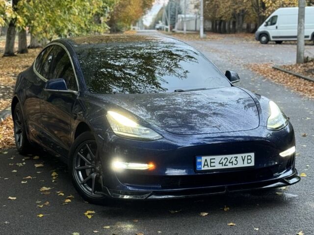 Синій Тесла Модель 3, об'ємом двигуна 0 л та пробігом 201 тис. км за 17550 $, фото 3 на Automoto.ua