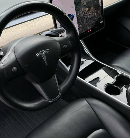 Синій Тесла Модель 3, об'ємом двигуна 0 л та пробігом 205 тис. км за 16900 $, фото 14 на Automoto.ua