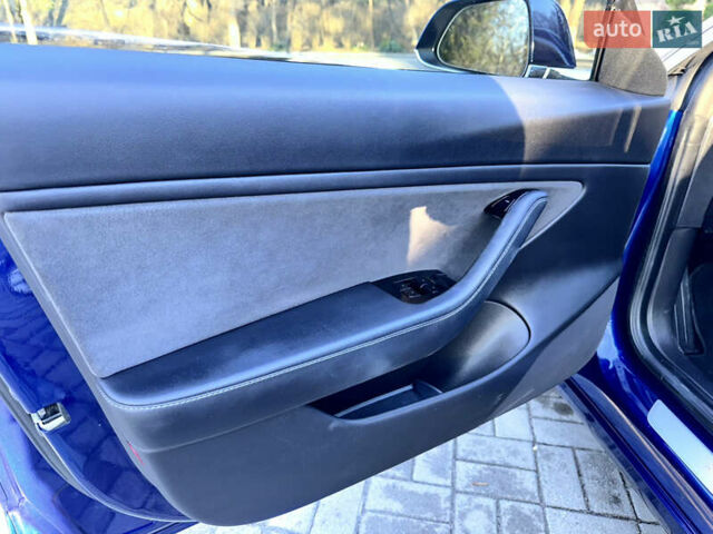 Синий Тесла Модель 3, объемом двигателя 0 л и пробегом 145 тыс. км за 13999 $, фото 35 на Automoto.ua