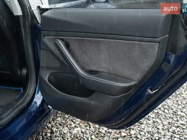 Синий Тесла Модель 3, объемом двигателя 0 л и пробегом 79 тыс. км за 18900 $, фото 33 на Automoto.ua