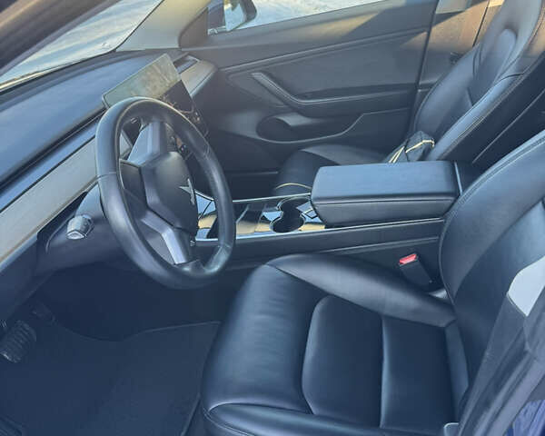 Синий Тесла Модель 3, объемом двигателя 0 л и пробегом 146 тыс. км за 15999 $, фото 44 на Automoto.ua