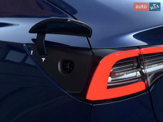 Синій Тесла Модель 3, об'ємом двигуна 0 л та пробігом 104 тис. км за 17990 $, фото 72 на Automoto.ua