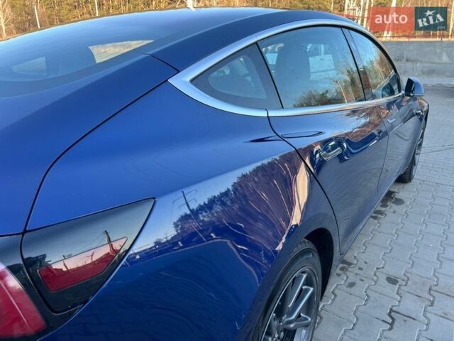 Синій Тесла Модель 3, об'ємом двигуна 0 л та пробігом 121 тис. км за 17200 $, фото 11 на Automoto.ua