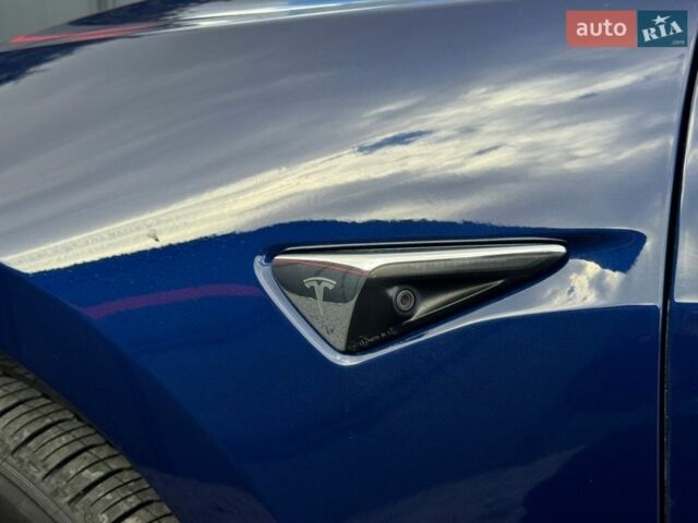 Синий Тесла Модель 3, объемом двигателя 0 л и пробегом 103 тыс. км за 15900 $, фото 25 на Automoto.ua