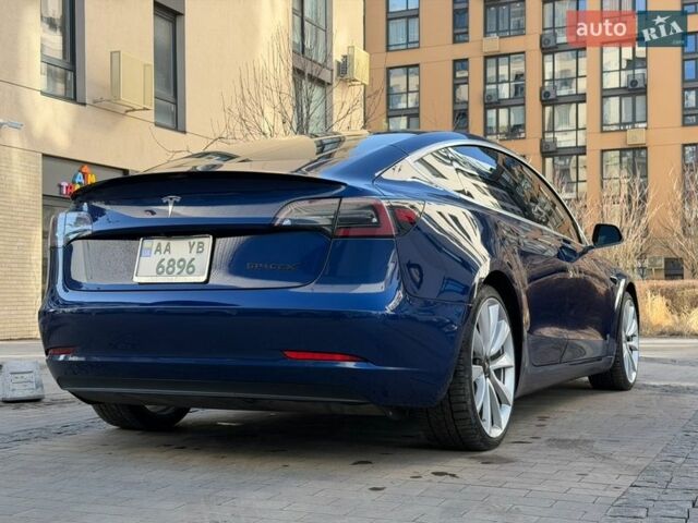 Синий Тесла Модель 3, объемом двигателя 0 л и пробегом 115 тыс. км за 18999 $, фото 10 на Automoto.ua