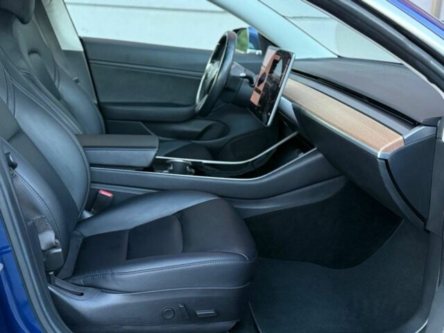 Синий Тесла Модель 3, объемом двигателя 0 л и пробегом 104 тыс. км за 16999 $, фото 13 на Automoto.ua