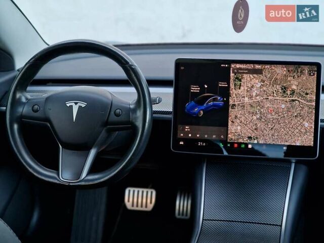 Синий Тесла Модель 3, объемом двигателя 0 л и пробегом 98 тыс. км за 19990 $, фото 57 на Automoto.ua