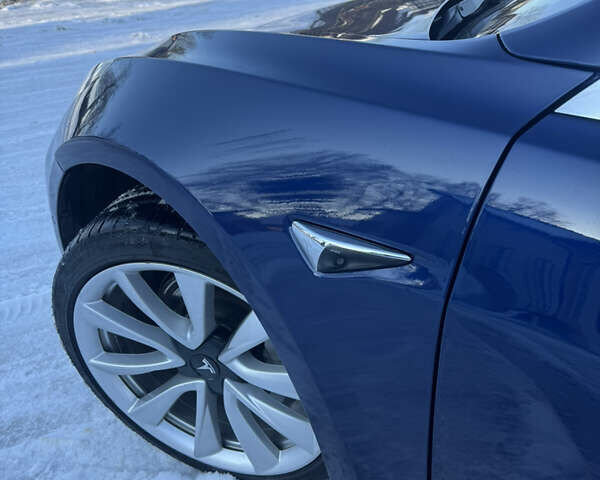 Синий Тесла Модель 3, объемом двигателя 0 л и пробегом 146 тыс. км за 15999 $, фото 40 на Automoto.ua