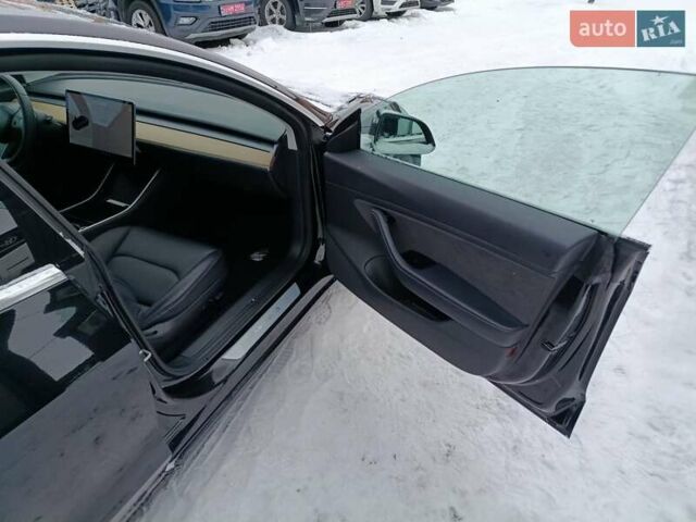 Синий Тесла Модель 3, объемом двигателя 0 л и пробегом 83 тыс. км за 12300 $, фото 13 на Automoto.ua